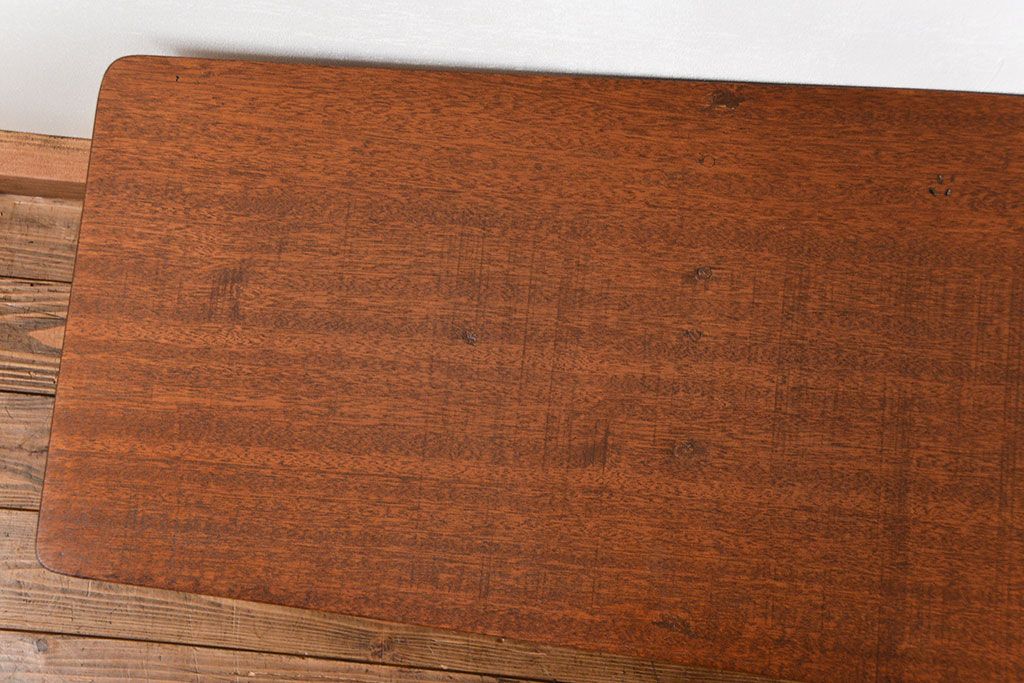 アンティーク家具　アンティーク 天板一枚板!古材を使った緩やかな曲線のセンターテーブル(大)(1)