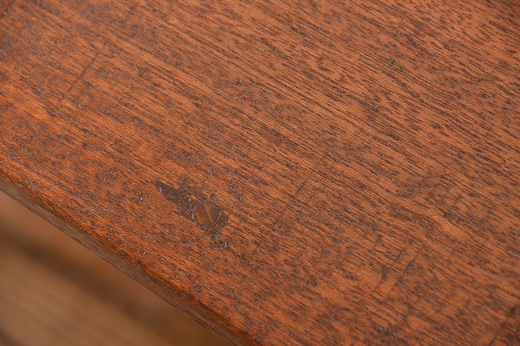 アンティーク家具　アンティーク 天板一枚板!古材を使った緩やかな曲線のセンターテーブル(大)(1)