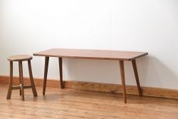 レトロ家具　昭和レトロ 天板一枚板!古材を使った緩やか曲線のセンターテーブル(2)