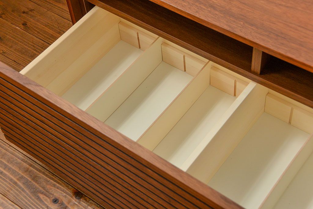 中古 広松木工製 ウォールナットテレビボード 定価11万円 (TVボード、ローボード)