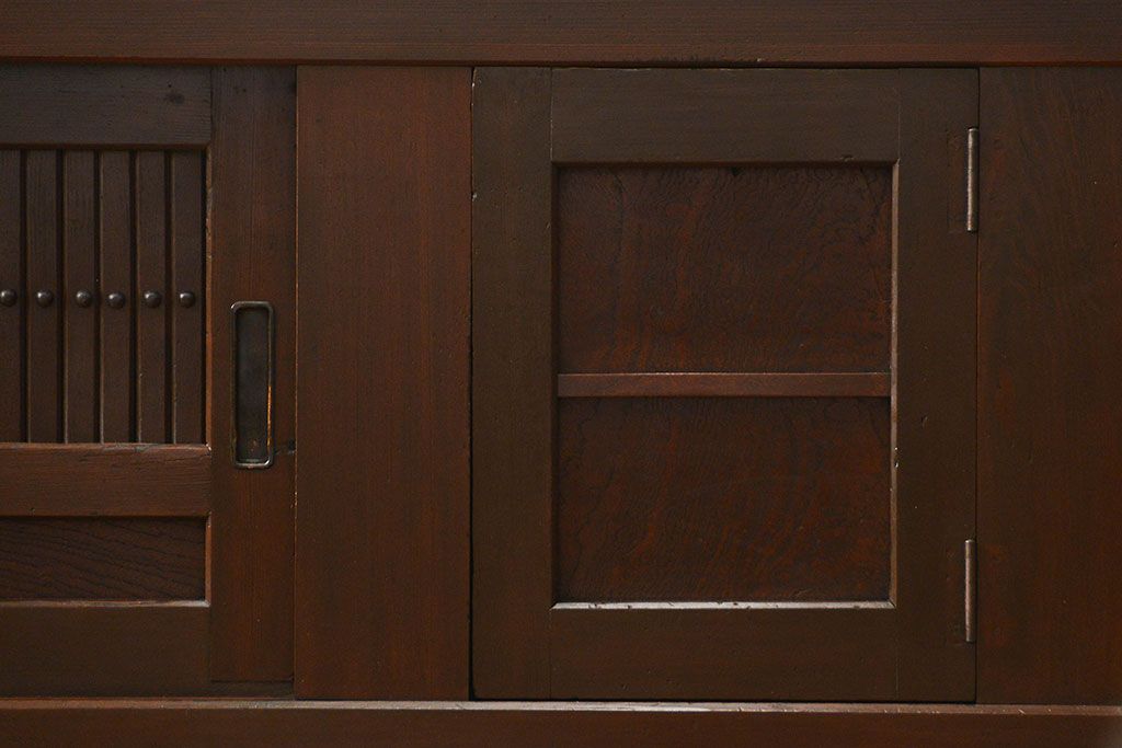 アンティーク家具　古民具・骨董 特大!九尺幅　重厚な水屋箪笥ローボード(1)(ローチェスト、テレビボード、テレビ台、キャビネット、収納棚)