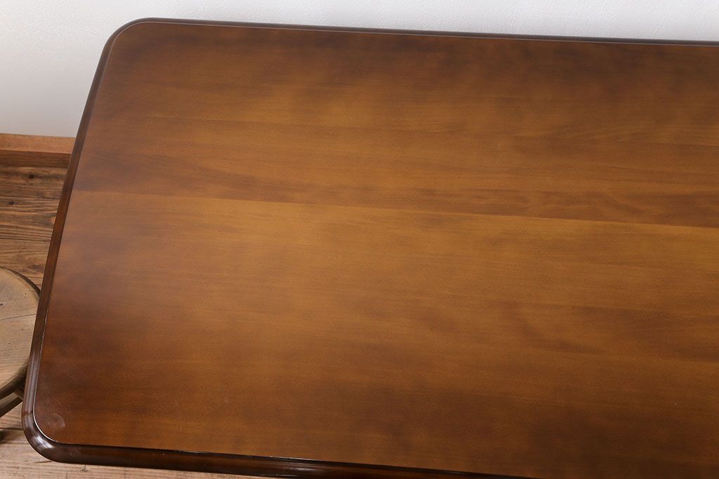 中古 カリモク コロニアルシリーズ ダイニングテーブル