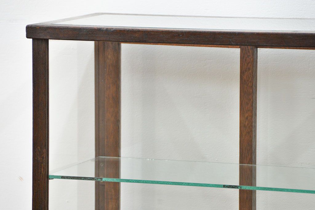アンティーク家具　アンティーク 小さな卓上ガラスケース(1) (ショーケース、飾り棚)
