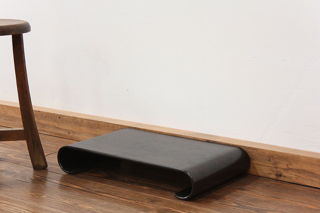 アンティーク家具　アンティーク 古い唐木の巻き花台　(飾り台)