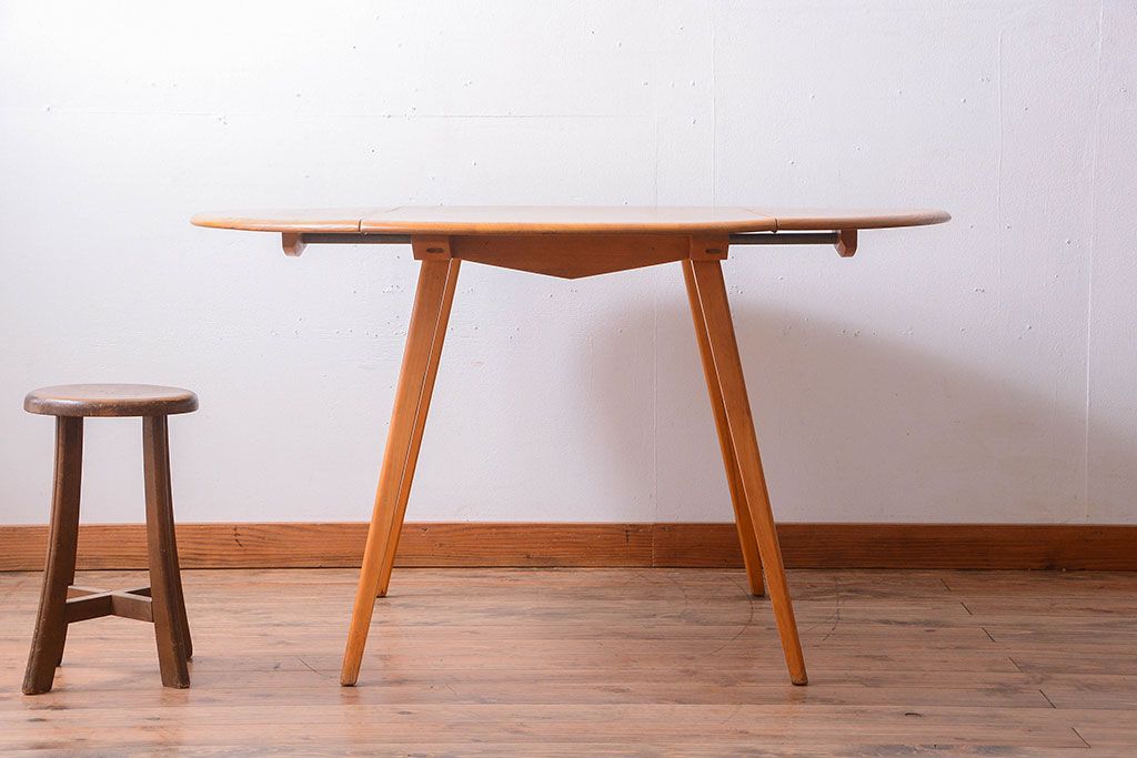 アンティーク家具　イギリスERCOL(アーコール)　ウィンザーシリーズ　バタフライテーブル
