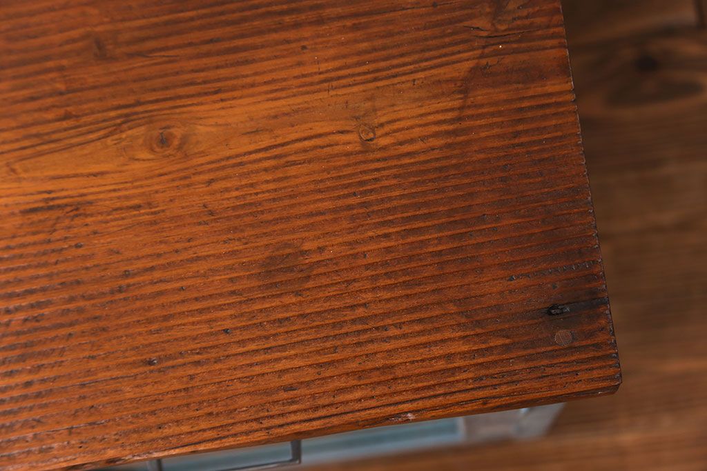 アンティーク家具　アンティークペイント モールガラス・サイドキャビネット(サイドテーブル、収納棚)