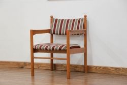 レトロ家具　昭和レトロ 1970年代 ストライプ柄アームチェア(1)(椅子、イス)