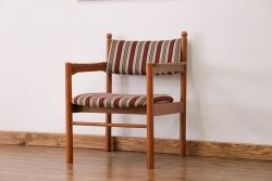 レトロ家具　昭和レトロ 1970年代 ストライプ柄アームチェア(2)(椅子、イス)