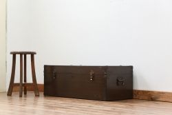 アンティーク雑貨　アンティーク 古い木のシンプルなトランク(収納箱)