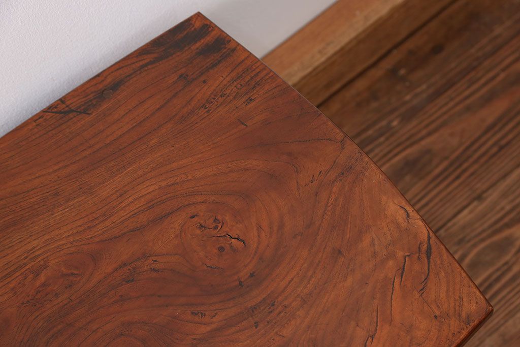 アンティーク家具　古民具・骨董 古い木のかわいい文机(テーブル、TVボード)