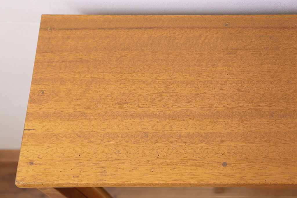 アンティーク家具　アンティーク 引き出し付き薄型脚付き収納棚(1)(キャビネット)