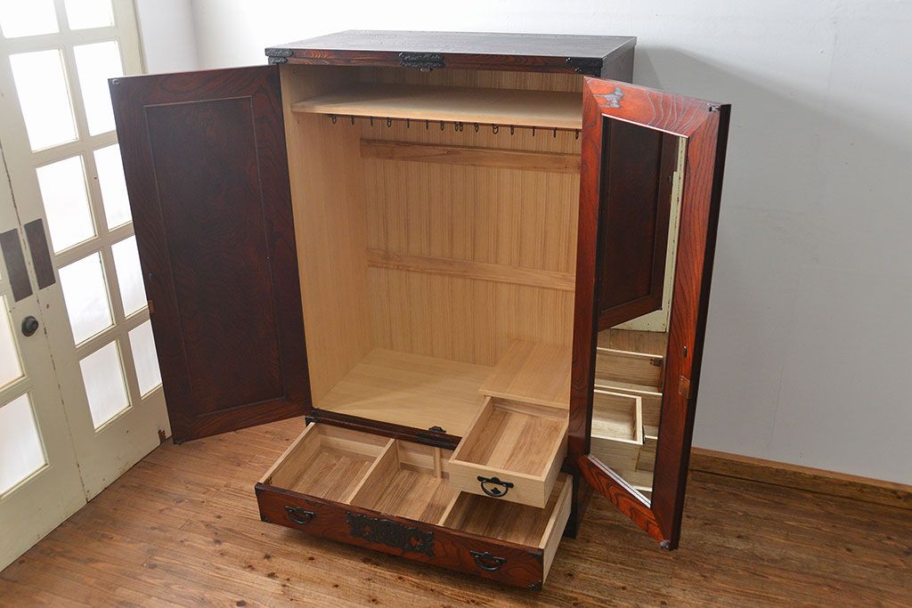 中古　伝統工芸 岩谷堂箪笥 ワードローブ　定価約60万円(洋服箪笥、洋服タンス)
