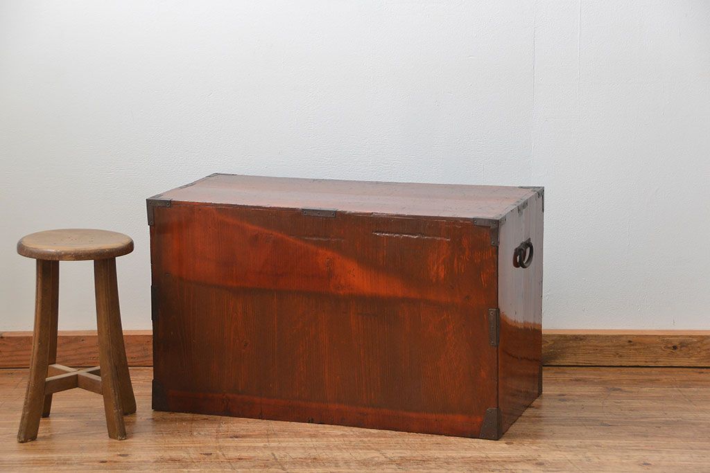 アンティーク家具　古民具・骨董 シックな庄内箪笥ローボード(1)(ローチェスト、時代箪笥)