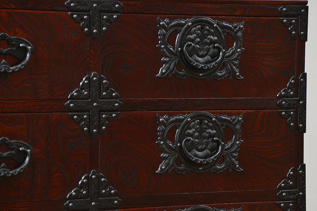 中古　伝統工芸品 岩谷堂箪笥　特大整理箪笥　定価約130万円(衣装箪笥、チェスト)