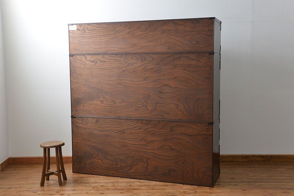 中古　伝統工芸品 岩谷堂箪笥　特大整理箪笥　定価約130万円(衣装箪笥、チェスト)