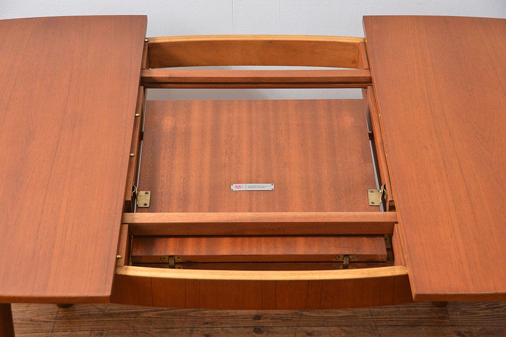 ヴィンテージ家具　北欧ビンテージ　A.H.McINTOSH(マッキントッシュ)エクステンションテーブル(ダイニングテーブル)
