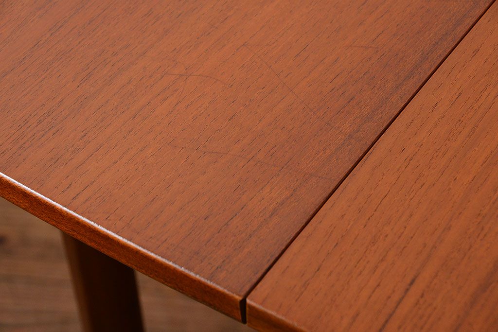 ヴィンテージ家具　北欧ビンテージ　A.H.McINTOSH(マッキントッシュ)エクステンションテーブル(ダイニングテーブル)