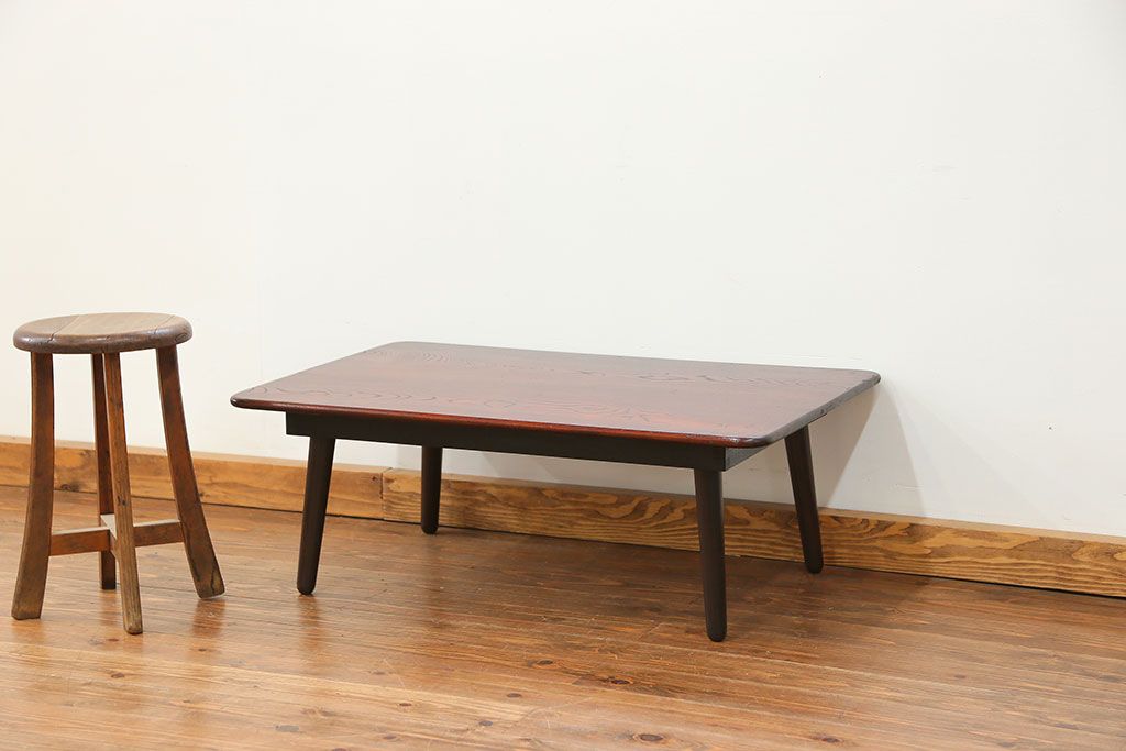 コーヒーテーブルとして使いたいアンティーク家具４選。ローテーブルとの違いは？