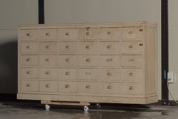 レトロ家具　昭和レトロなペイントチェスト(サイドボード、引き出し)(R-036579)
