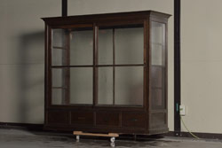 アンティーク家具　ナラ材　大正ロマンの大型ガラスケース(ショーケース、陳列棚)(R-036595)