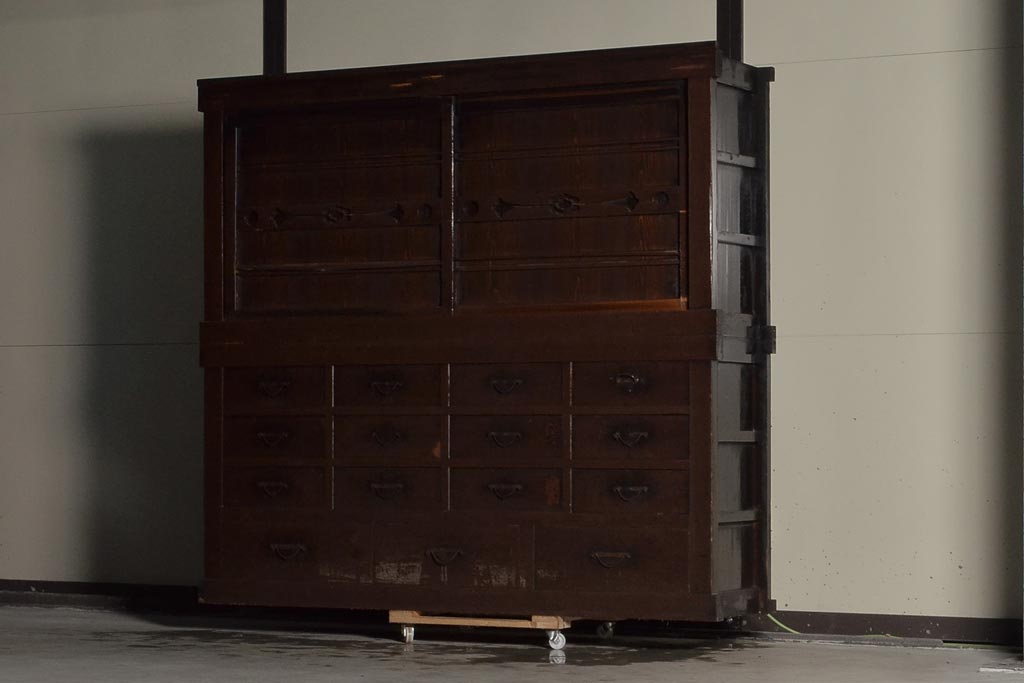 神奈川県 石井さまのお宅へ伺いました✽古き良き時代の家具とほっこりとするアイデア溢れる空間