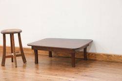 レトロ家具　昭和レトロ 古い栓材の一枚板　角型ちゃぶ台　(テーブル)