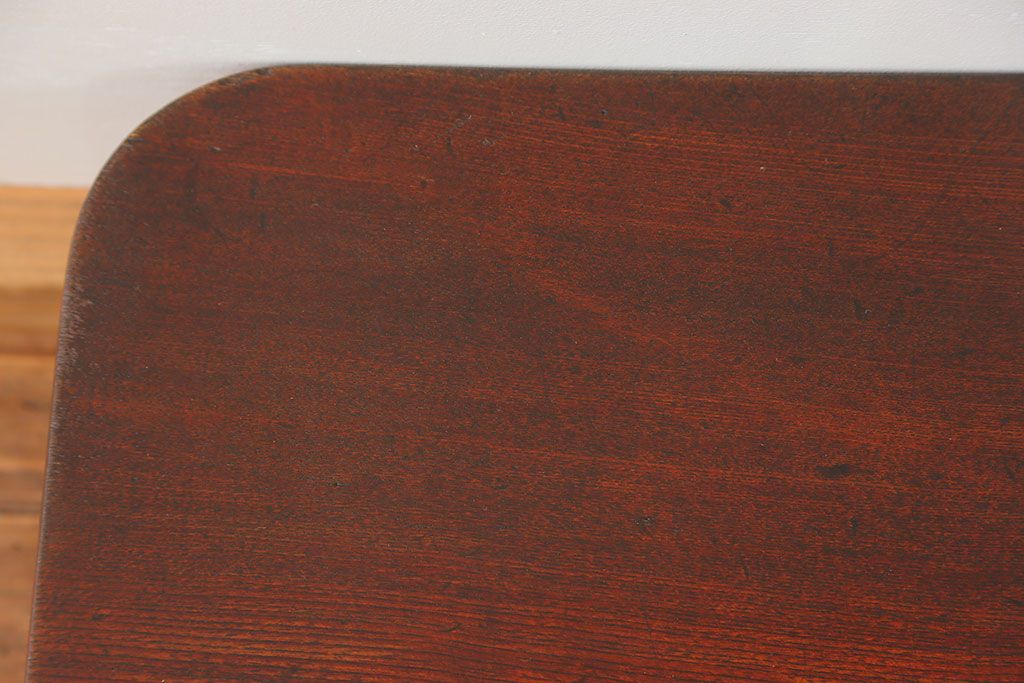 レトロ家具　昭和レトロ 古い栓材の一枚板　角型ちゃぶ台　(テーブル)