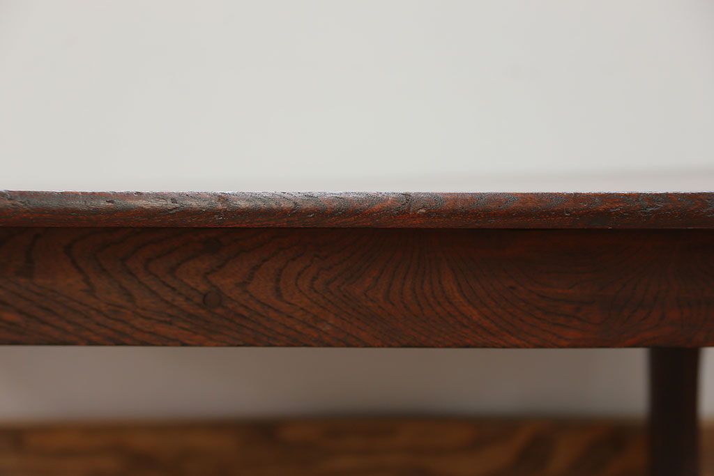 レトロ家具　昭和レトロ 古い栓材の一枚板　角型ちゃぶ台　(テーブル)