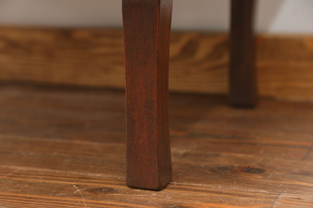 レトロ家具　昭和レトロ 古い栓材の一枚板　角型ちゃぶ台　(テーブル)