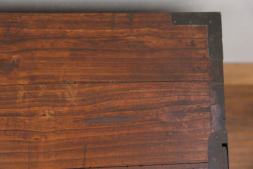 レトロ家具　昭和レトロ 古い木の時代箪笥ローボード(ローチェスト)