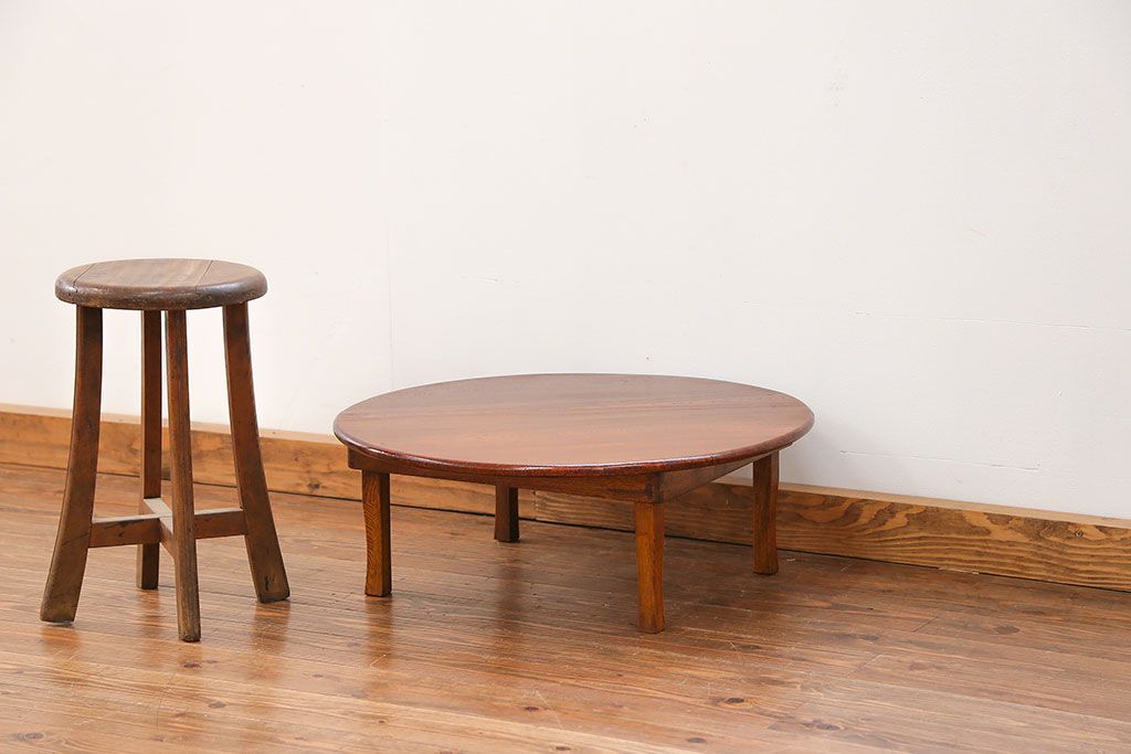 アンティーク家具　アンティーク キレイな杢目の小振りな丸型ちゃぶ台(テーブル)　