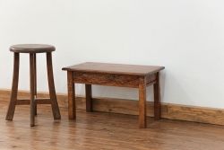 アンティーク雑貨　古民具・骨董 古い欅材のコブのデザインが素晴らしい 小さな机(テーブル)