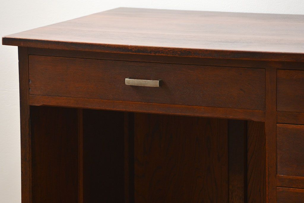 アンティーク家具　古いナラ材の上質なカウンター式 アンティーク片袖机(テーブル、デスク、在宅ワーク、在宅用、レジ台)