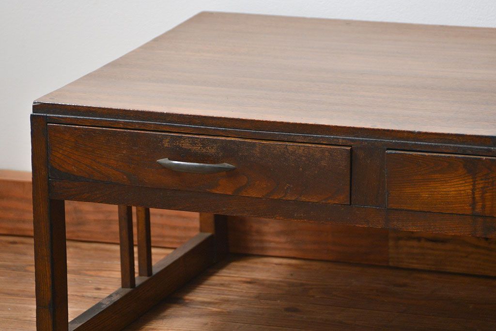 レトロ家具　昭和レトロ 古い木の使い込まれた文机(テーブル、デスク、在宅ワーク、在宅用)