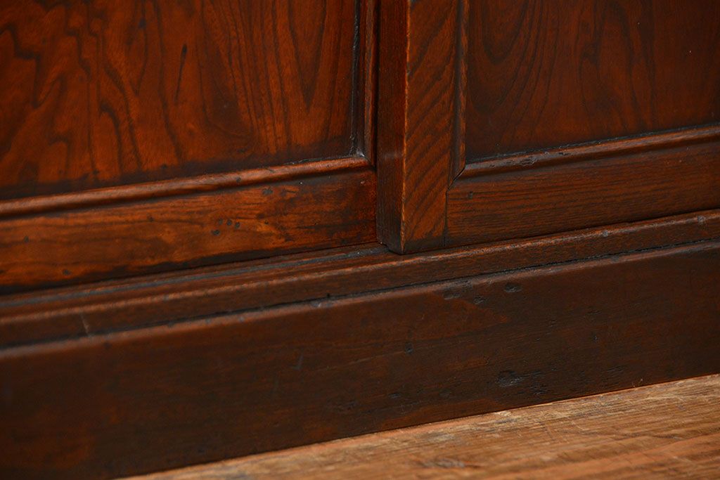 アンティーク家具　古民具・骨董 古い欅材と栗材の小振りな置き床(置床、ローボード)