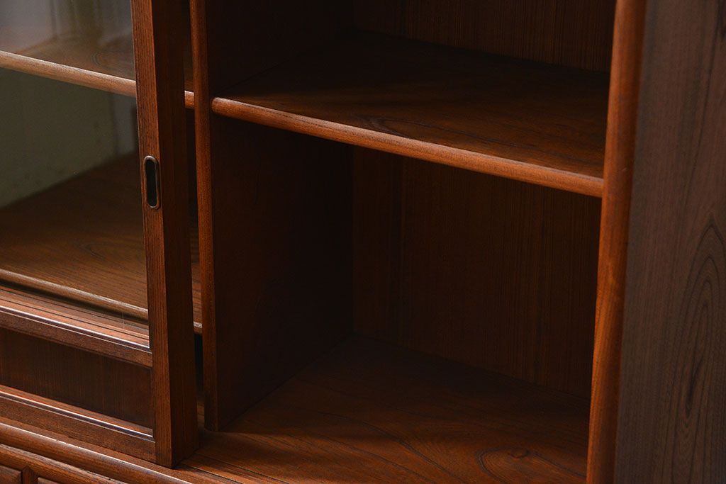 アンティーク家具　アンティーク 三方欅材!上質な二段重ね引き出し収納棚(戸棚、茶箪笥)