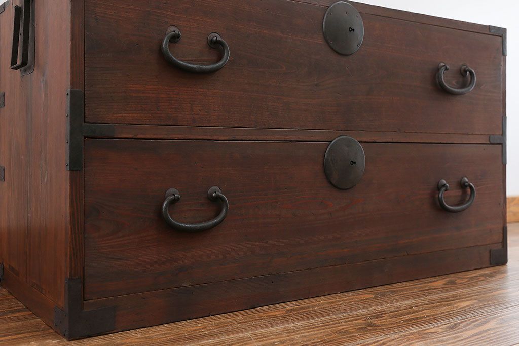 アンティーク家具　古民具・骨董 丸金具の時代箪笥ローボード(1)(ローチェスト)