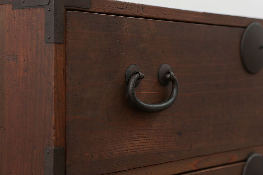 アンティーク家具　古民具・骨董 丸金具の時代箪笥ローボード(2)(ローチェスト)