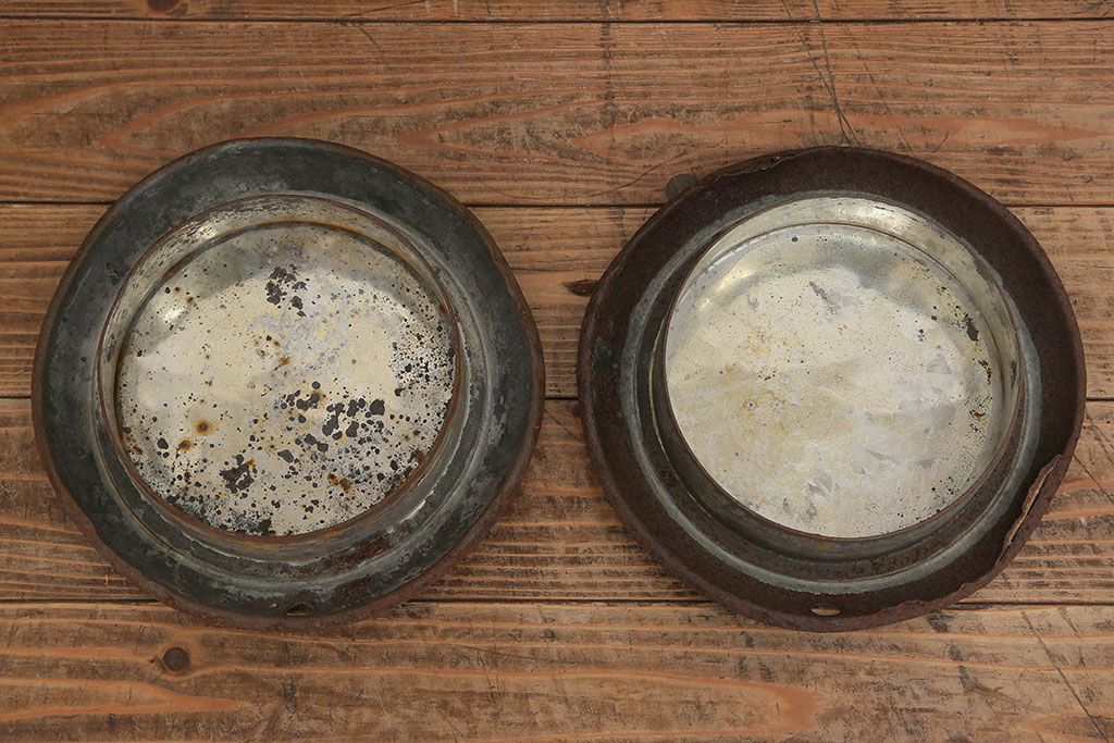 アンティーク雑貨　昭和レトロ 古いアイアンの牛乳缶2個セット(ミルク缶)