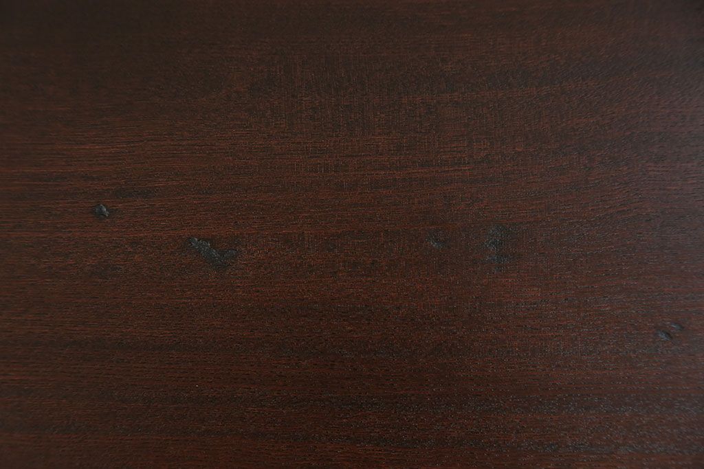 アンティーク家具　アンティーク 古い栓材の小振りな丸型ちゃぶ台 (テーブル、机)