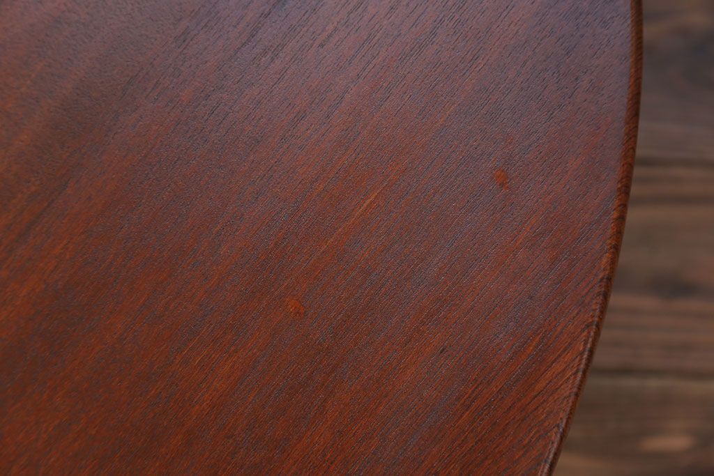 レトロ家具　昭和レトロ 古い栓材の丸型ちゃぶ台 (テーブル、机)