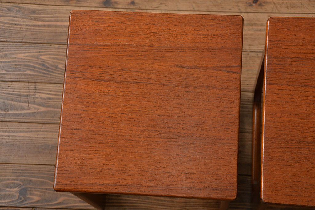 北欧家具 A.H McINTOSH(マッキントッシュ)北欧ビンテージ多機能なネストテーブル(サイドテーブル、コーヒーテーブル)