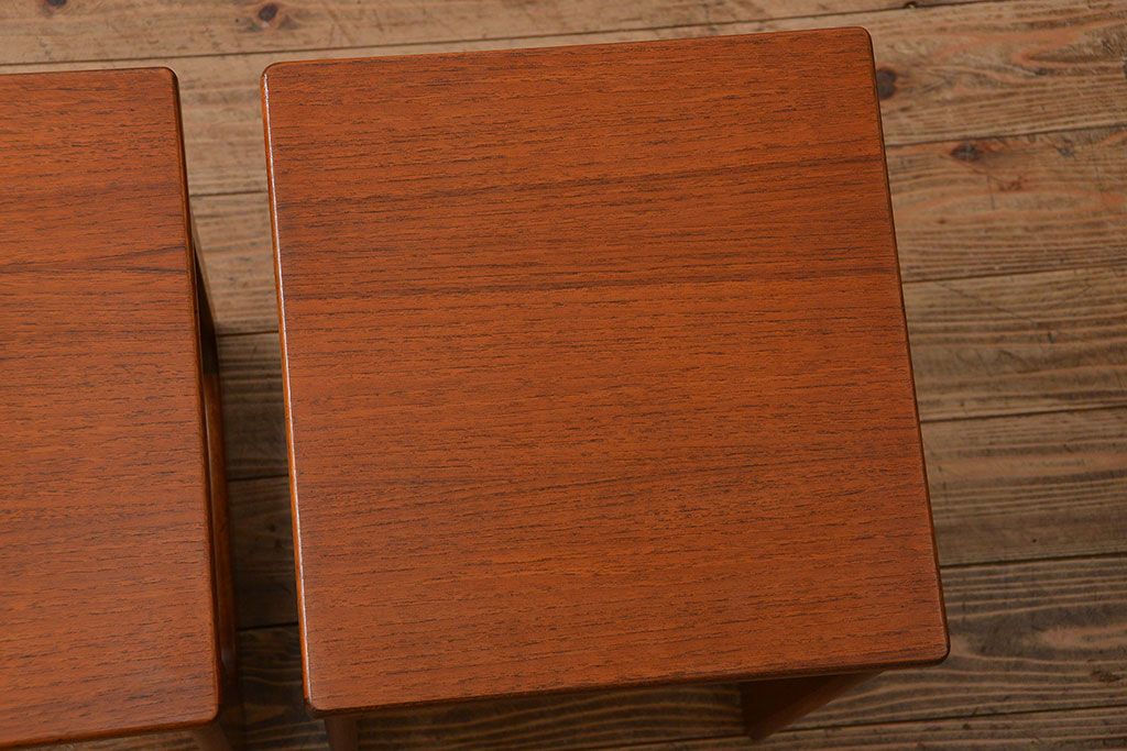 北欧家具 A.H McINTOSH(マッキントッシュ)北欧ビンテージ多機能なネストテーブル(サイドテーブル、コーヒーテーブル)
