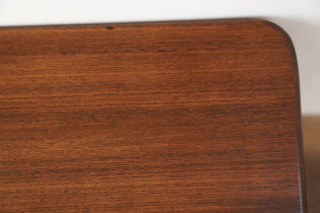 アンティーク家具　アンティーク 古い栓材!キレイなセンターテーブル (机)