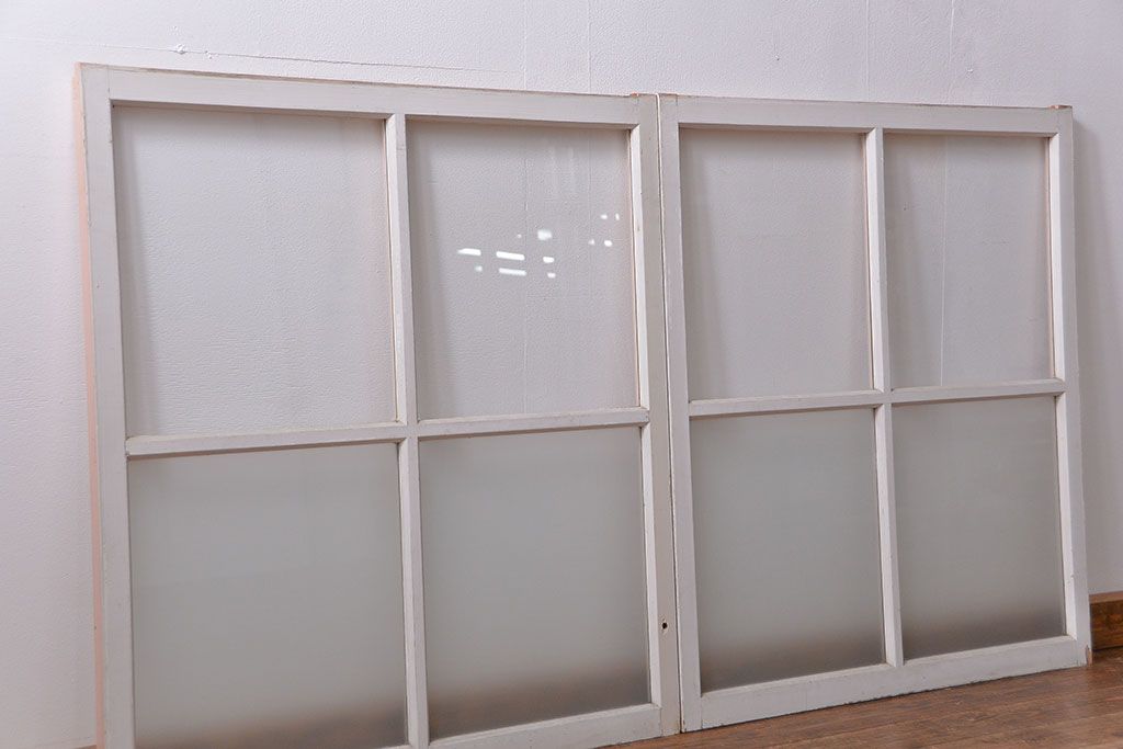 アンティーク ペンキのはげたかわいいガラス窓2枚セット(2) (ガラス戸、引き戸)