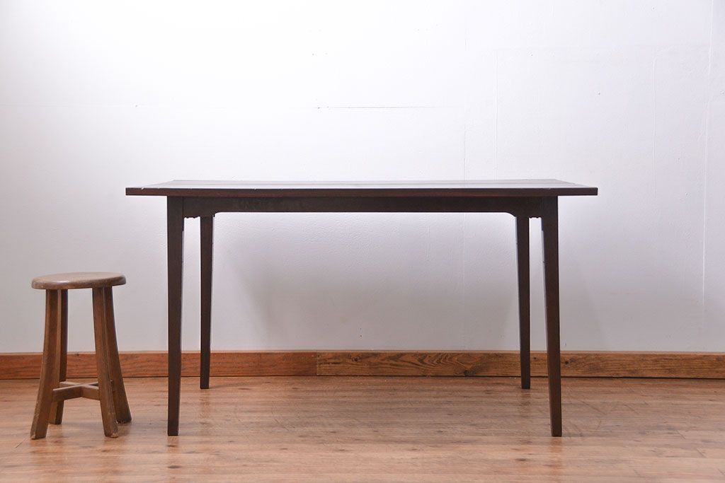 レトロ家具 昭和レトロ シンプルなダイニングテーブル(机、作業台 レトロ家具 昭和レトロ シンプルなダイニングテーブル(机、作業台