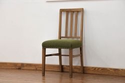 レトロ家具　アンティーク 古いナラ材のレトロな椅子(イス、チェア)
