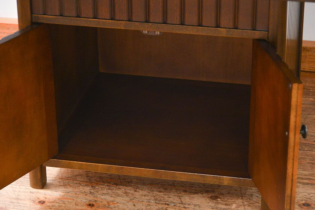 中古 カリモク ルスティック(RUSTIC) 囲炉裏型 ダイニングテーブル(定価約15万円)