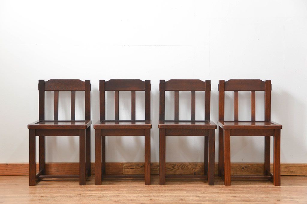 中古 杢目の美しいニレ材 重厚な囲炉裏ダイニングテーブルとダイニングチェア4脚セット