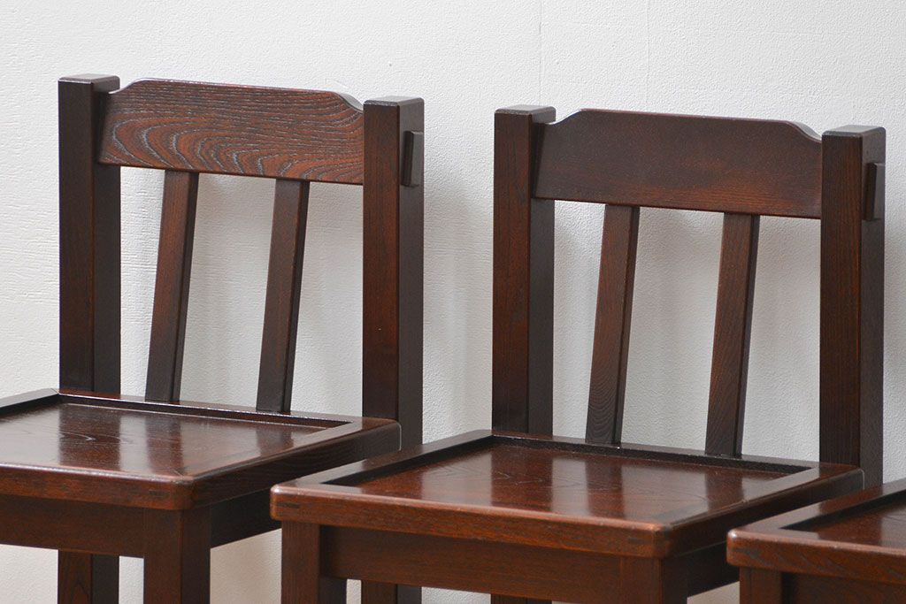 中古 杢目の美しいニレ材 重厚な囲炉裏ダイニングテーブルとダイニングチェア4脚セット